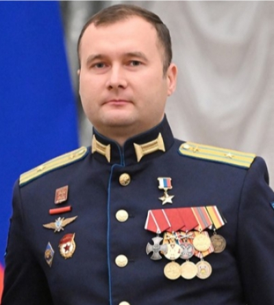 "100 км с осколком под сердцем. История русского летчика."