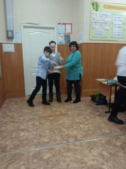 Игровая конкурсная программа &laquo;По следам Белого кролика, или приключения в Стране чудес&raquo;