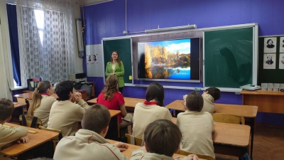 Тематический час &laquo;Чистый голос России&raquo;